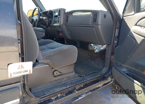 2003 Chevrolet Silverado 1500 Ls из США, поврежденный, VIN 2GCEC19T431187364